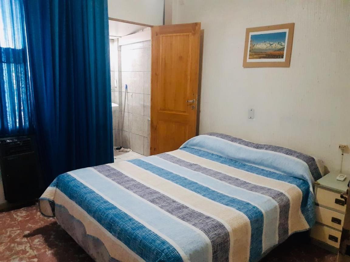 Hostel Otro Mundo Capdevila Dış mekan fotoğraf