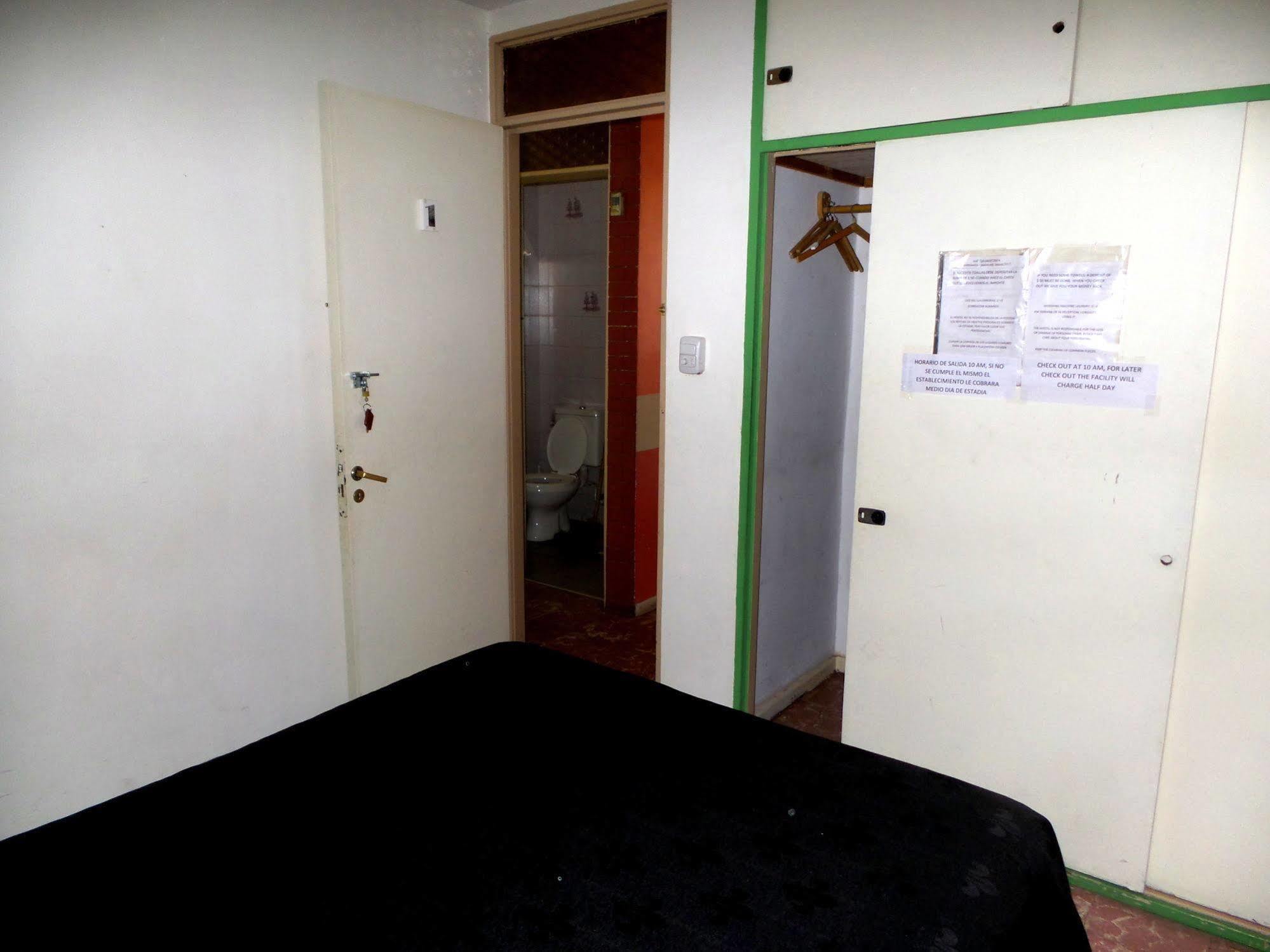 Hostel Otro Mundo Capdevila Dış mekan fotoğraf