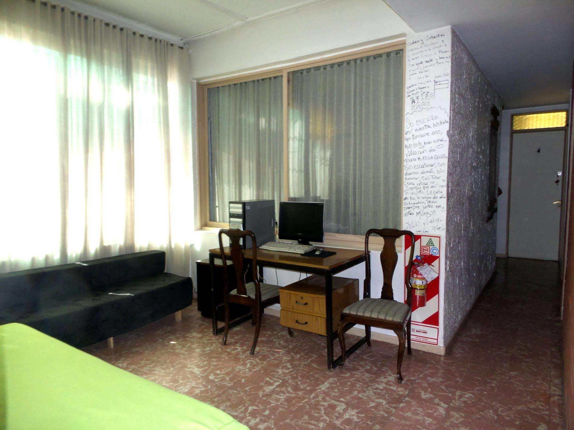 Hostel Otro Mundo Capdevila Dış mekan fotoğraf