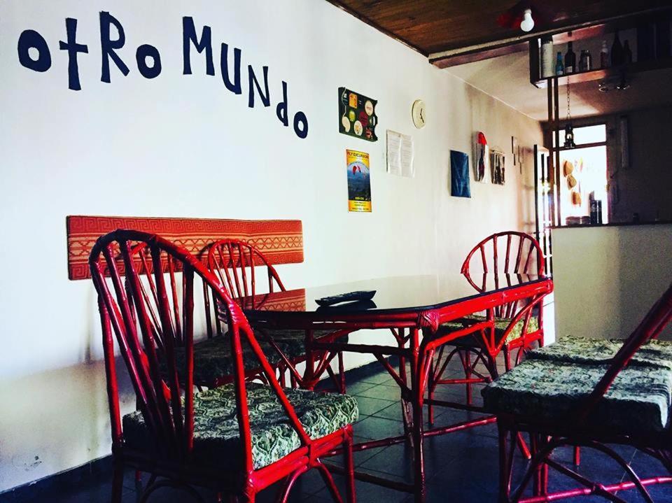 Hostel Otro Mundo Capdevila Dış mekan fotoğraf